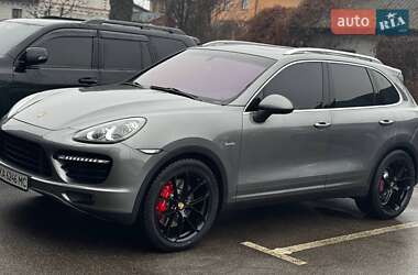 Внедорожник / Кроссовер Porsche Cayenne 2010 в Киеве