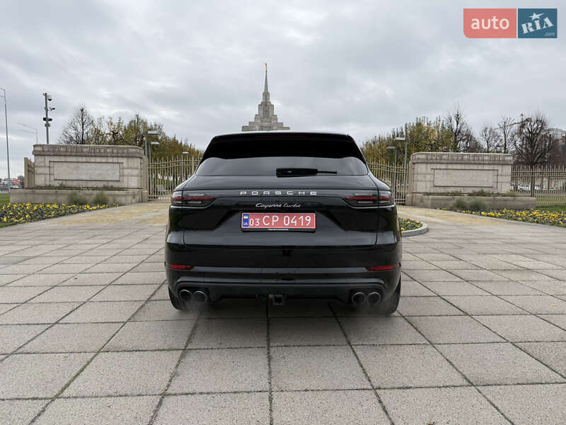 Позашляховик / Кросовер Porsche Cayenne 2019 в Києві