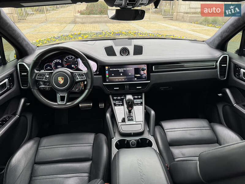 Позашляховик / Кросовер Porsche Cayenne 2019 в Києві