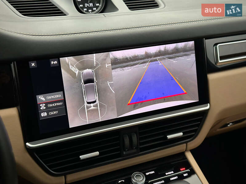 Внедорожник / Кроссовер Porsche Cayenne 2017 в Киеве