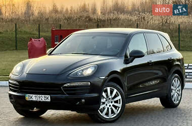 Позашляховик / Кросовер Porsche Cayenne 2011 в Рівному