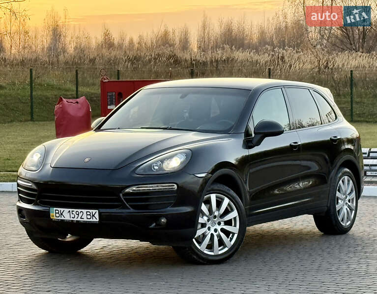 Porsche Cayenne 2011