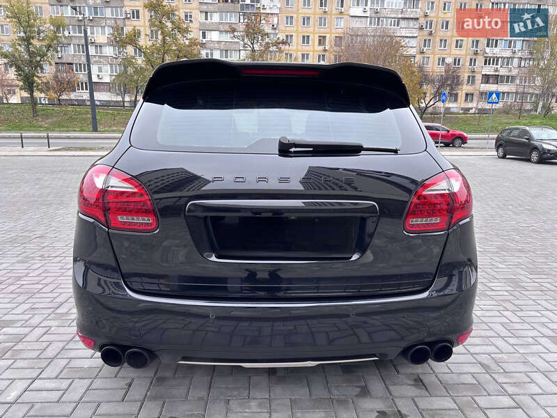 Позашляховик / Кросовер Porsche Cayenne 2011 в Дніпрі