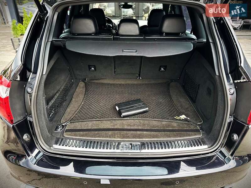 Внедорожник / Кроссовер Porsche Cayenne 2013 в Киеве