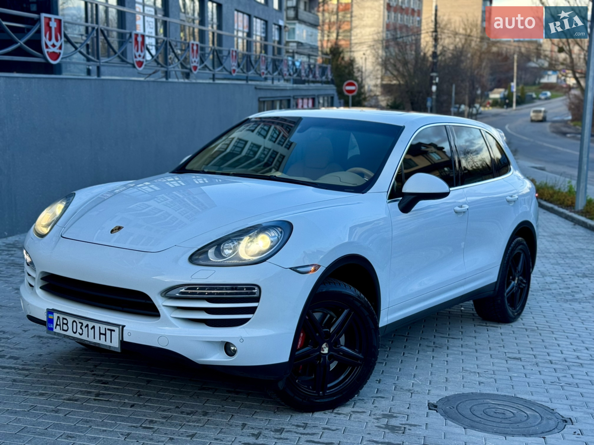 2014 Porsche Cayenne - мініатюра 3