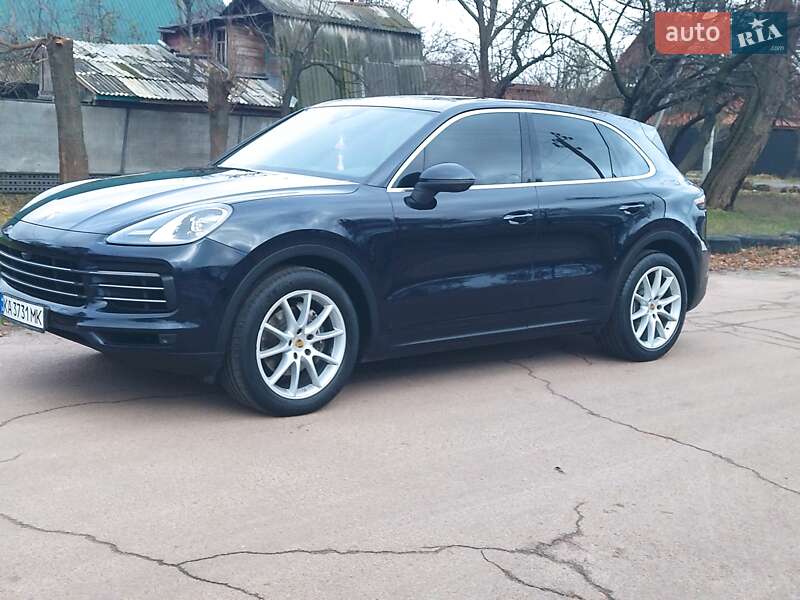 Позашляховик / Кросовер Porsche Cayenne 2018 в Чернігові