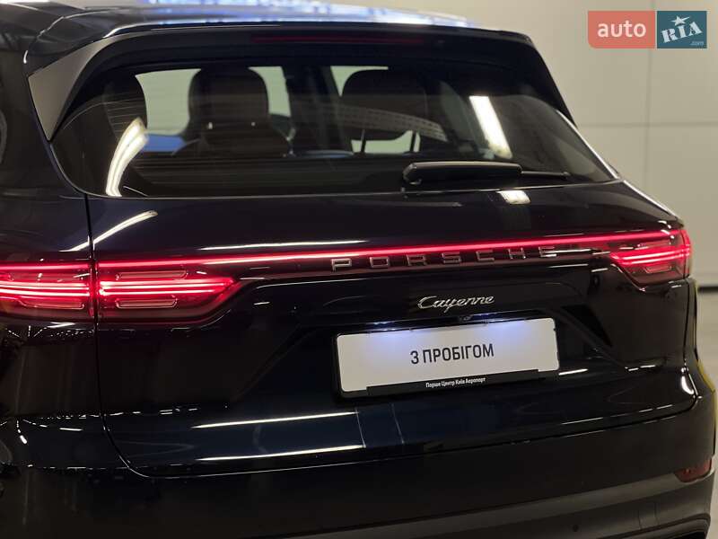 Позашляховик / Кросовер Porsche Cayenne 2018 в Києві