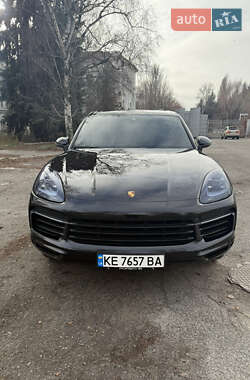 Позашляховик / Кросовер Porsche Cayenne 2018 в Дніпрі