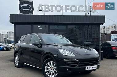 Внедорожник / Кроссовер Porsche Cayenne 2013 в Киеве