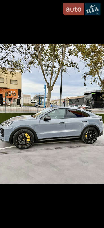 Внедорожник / Кроссовер Porsche Cayenne 2025 в Киеве фото 10 Внедорожник / Кроссовер Porsche Cayenne 2025 в Киеве