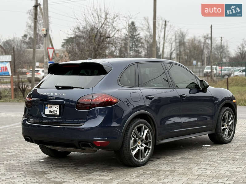 Позашляховик / Кросовер Porsche Cayenne 2012 в Вінниці