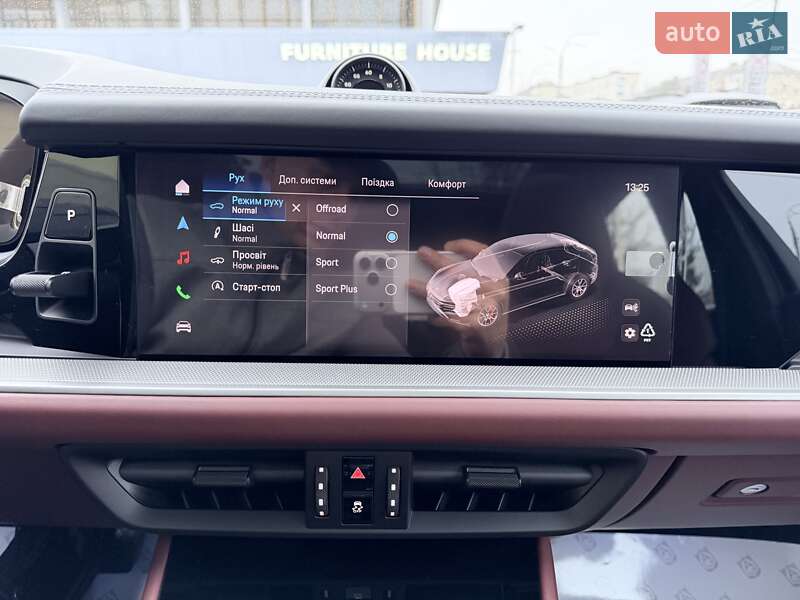 Позашляховик / Кросовер Porsche Cayenne 2024 в Києві