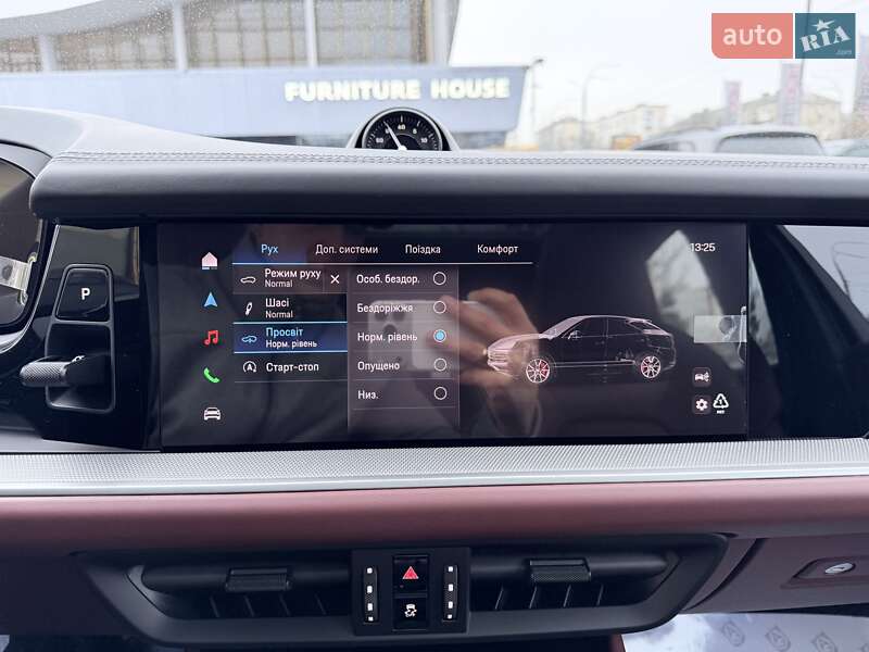 Позашляховик / Кросовер Porsche Cayenne 2024 в Києві