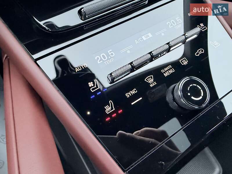 Позашляховик / Кросовер Porsche Cayenne 2024 в Києві