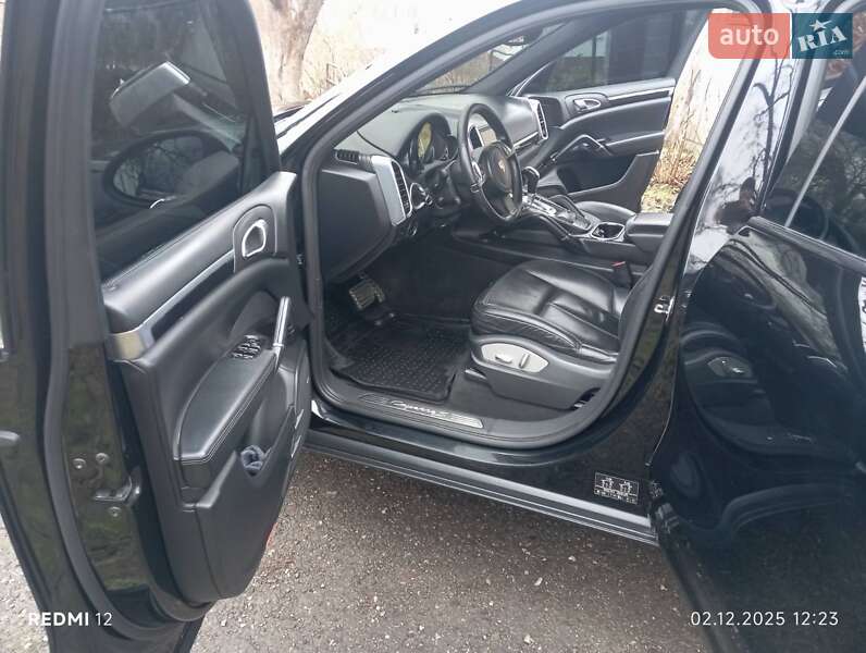 Внедорожник / Кроссовер Porsche Cayenne 2011 в Львове фото 38 Внедорожник / Кроссовер Porsche Cayenne 2011 в Львове