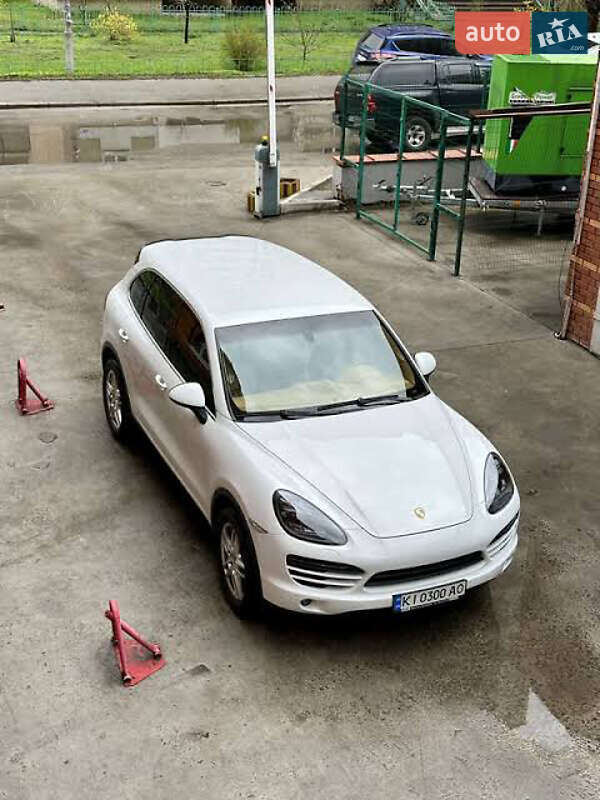 Внедорожник / Кроссовер Porsche Cayenne 2013 в Киеве фото 2 Внедорожник / Кроссовер Porsche Cayenne 2013 в Киеве