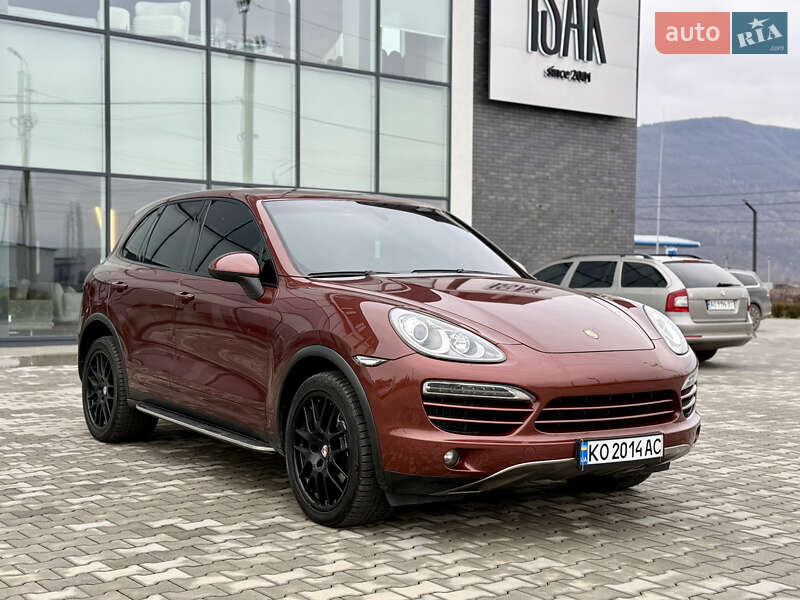 Внедорожник / Кроссовер Porsche Cayenne 2011 в Хусте фото 3 Внедорожник / Кроссовер Porsche Cayenne 2011 в Хусте
