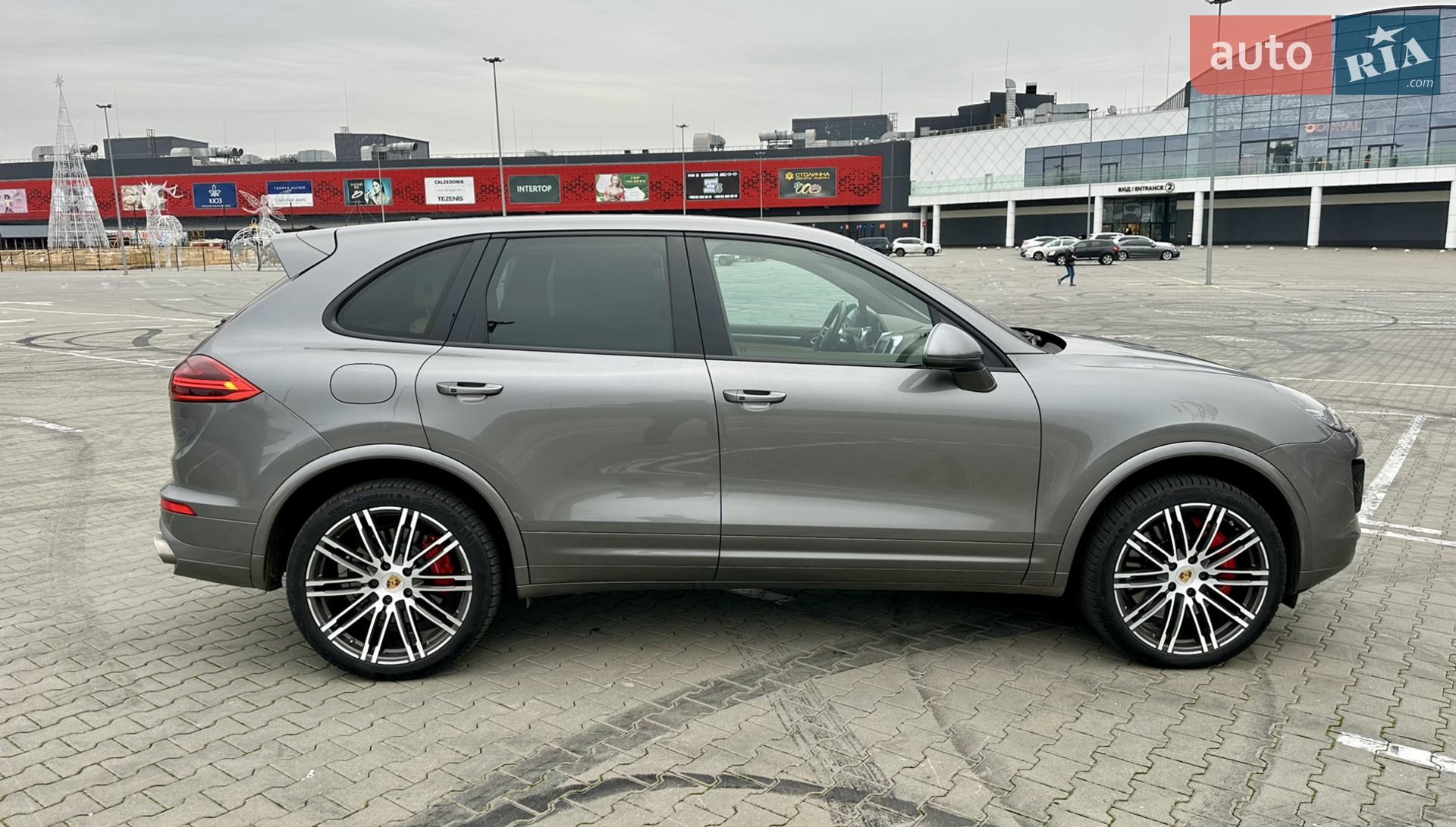 2016 Porsche Cayenne - мініатюра 6
