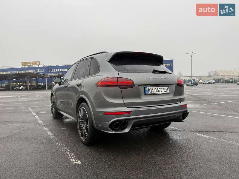 Внедорожник / Кроссовер Porsche Cayenne 2016 в Киеве фото 17 Внедорожник / Кроссовер Porsche Cayenne 2016 в Киеве