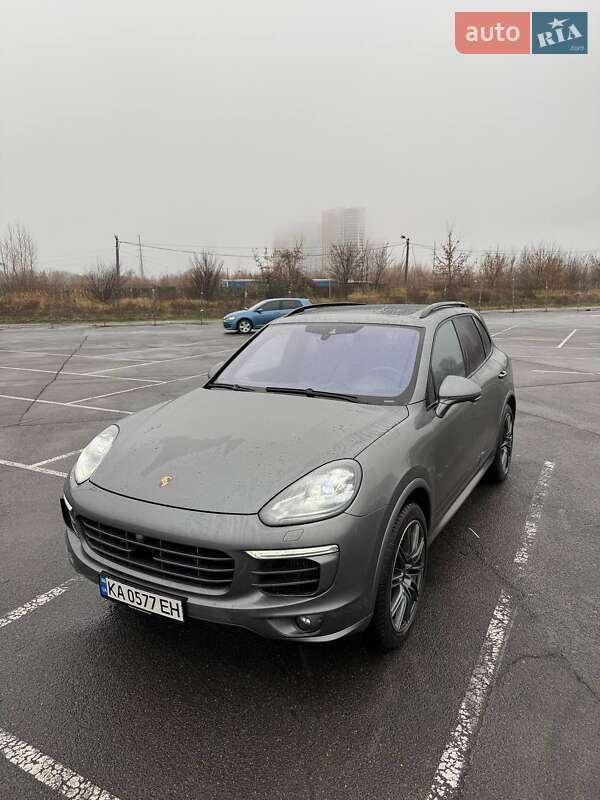 Внедорожник / Кроссовер Porsche Cayenne 2016 в Киеве фото 21 Внедорожник / Кроссовер Porsche Cayenne 2016 в Киеве