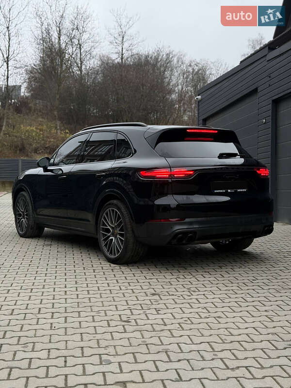 Внедорожник / Кроссовер Porsche Cayenne 2022 в Черновцах фото 3 Внедорожник / Кроссовер Porsche Cayenne 2022 в Черновцах