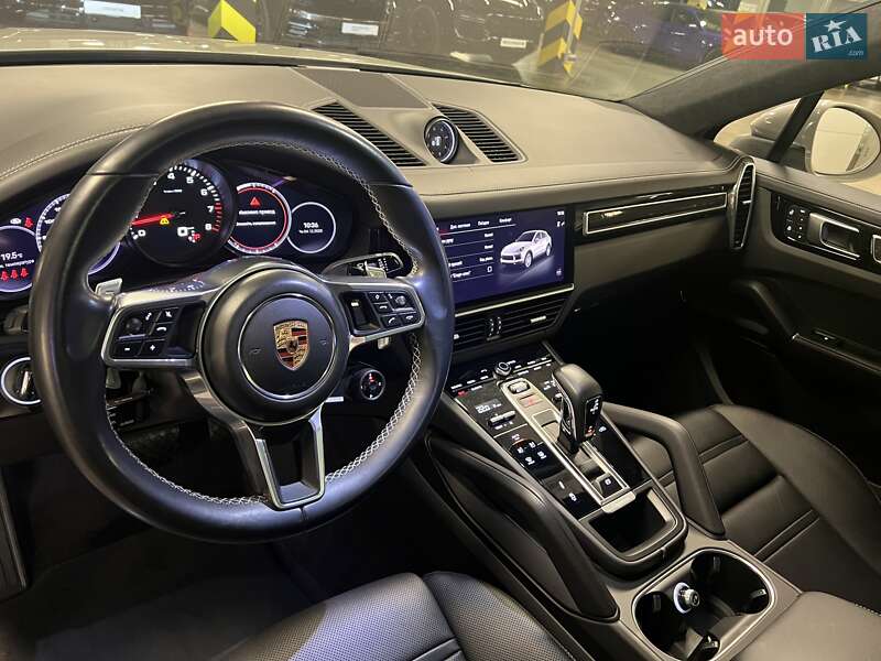 Внедорожник / Кроссовер Porsche Cayenne 2022 в Киеве фото 4 Внедорожник / Кроссовер Porsche Cayenne 2022 в Киеве