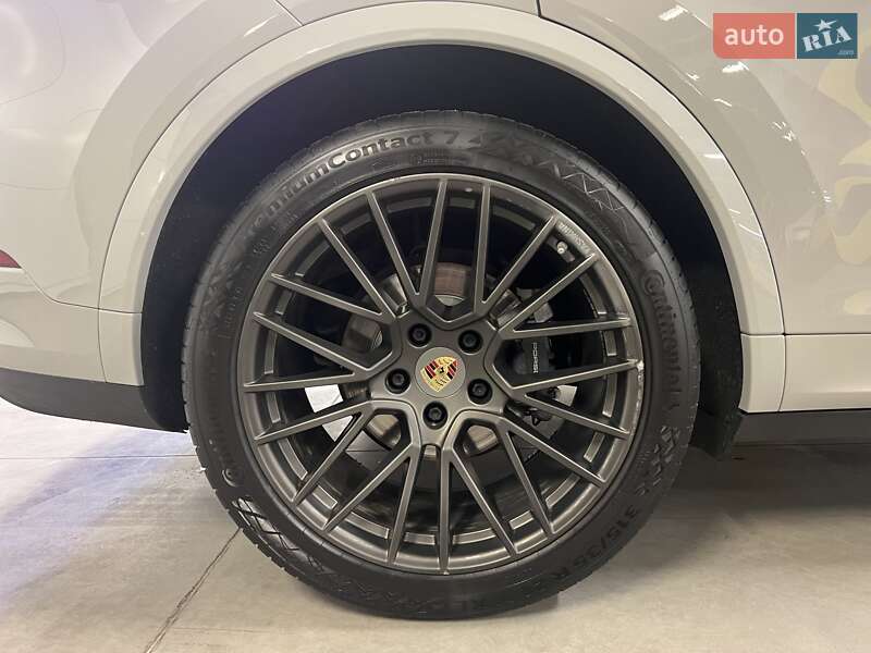 Внедорожник / Кроссовер Porsche Cayenne 2022 в Киеве фото 20 Внедорожник / Кроссовер Porsche Cayenne 2022 в Киеве