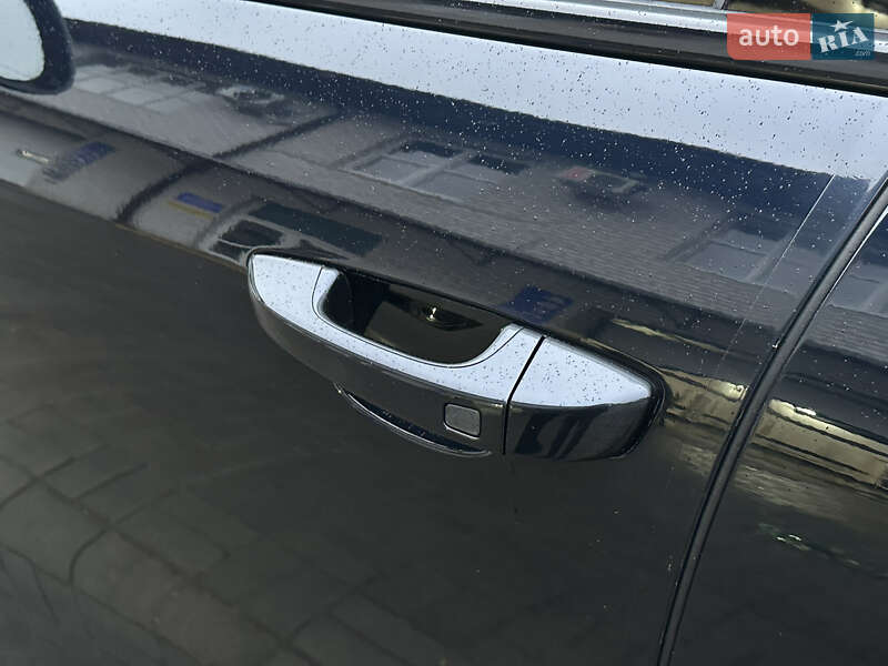 Внедорожник / Кроссовер Porsche Cayenne 2016 в Харькове