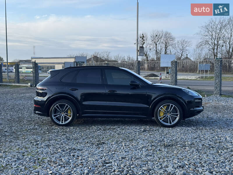 Внедорожник / Кроссовер Porsche Cayenne 2019 в Бродах фото 12 Внедорожник / Кроссовер Porsche Cayenne 2019 в Бродах