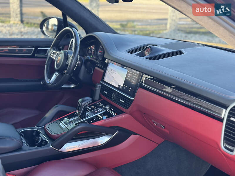 Внедорожник / Кроссовер Porsche Cayenne 2019 в Бродах фото 33 Внедорожник / Кроссовер Porsche Cayenne 2019 в Бродах