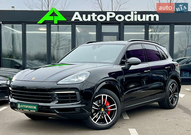 Внедорожник / Кроссовер Porsche Cayenne 2018 в Киеве фото 3 Внедорожник / Кроссовер Porsche Cayenne 2018 в Киеве