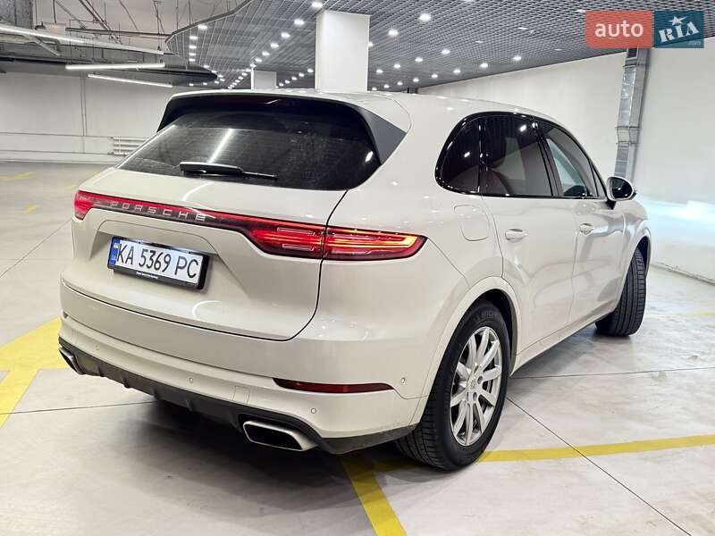 Внедорожник / Кроссовер Porsche Cayenne 2022 в Киеве фото 2 Внедорожник / Кроссовер Porsche Cayenne 2022 в Киеве