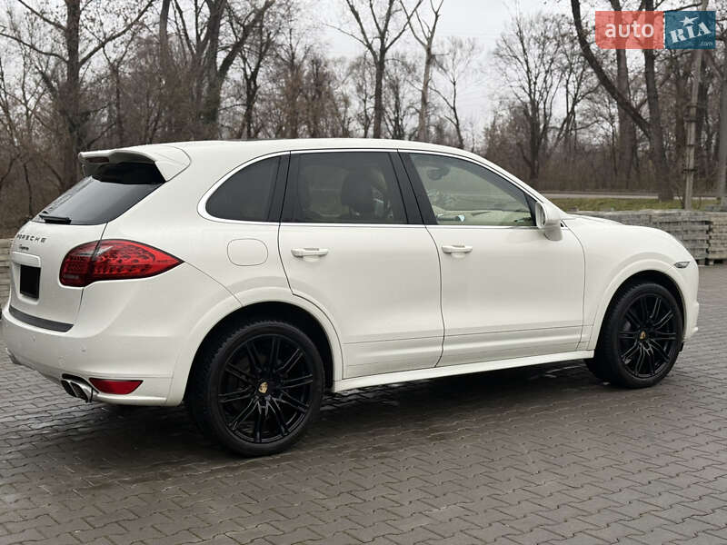 Позашляховик / Кросовер Porsche Cayenne 2011 в Трускавці фото 8 Позашляховик / Кросовер Porsche Cayenne 2011 в Трускавці
