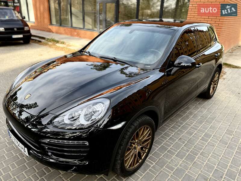 Внедорожник / Кроссовер Porsche Cayenne 2011 в Нетешине фото 2 Внедорожник / Кроссовер Porsche Cayenne 2011 в Нетешине