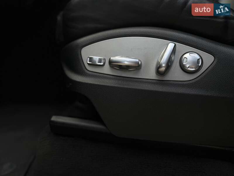 Внедорожник / Кроссовер Porsche Cayenne 2011 в Нетешине фото 25 Внедорожник / Кроссовер Porsche Cayenne 2011 в Нетешине