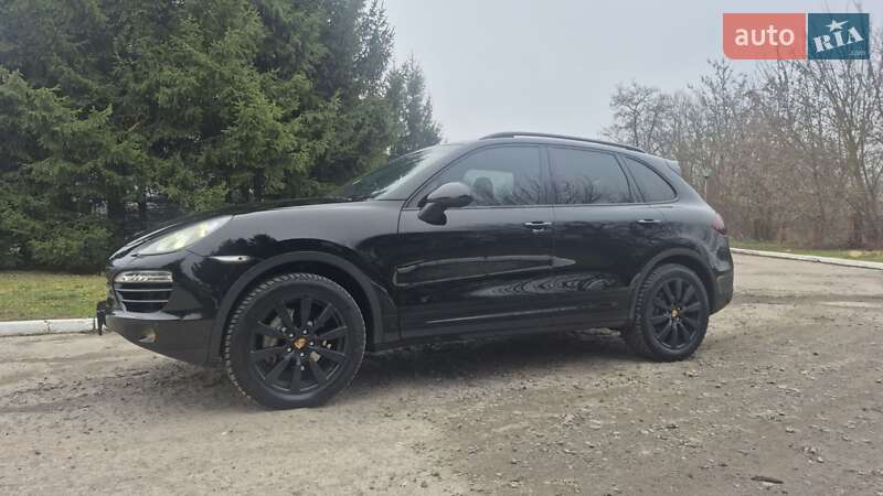 Внедорожник / Кроссовер Porsche Cayenne 2012 в Бердичеве