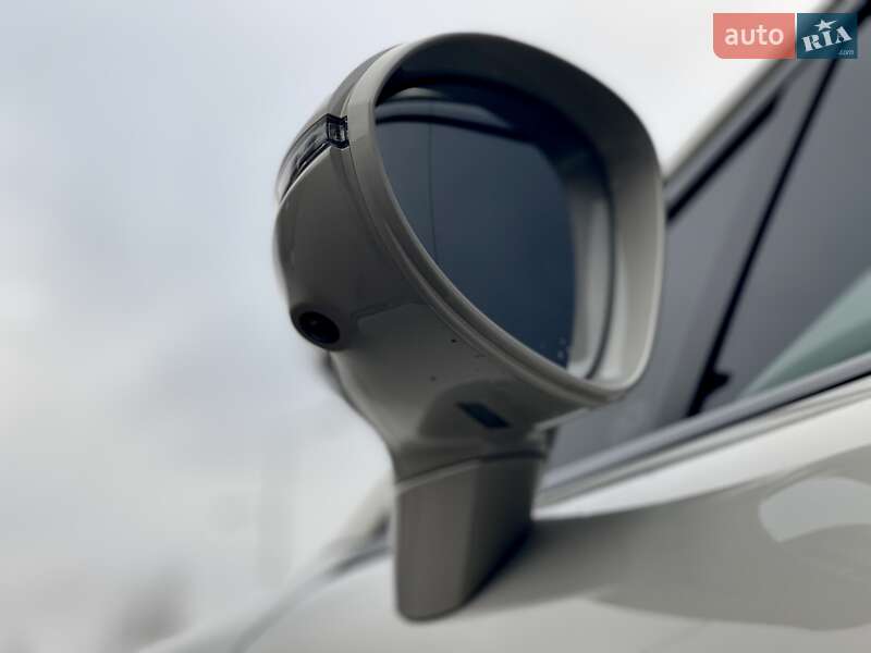 Внедорожник / Кроссовер Porsche Cayenne 2021 в Киеве