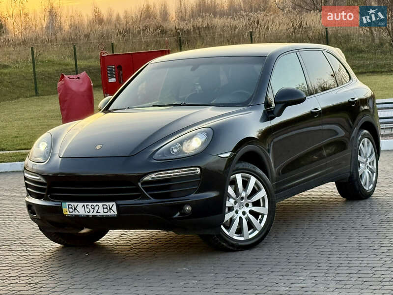 Внедорожник / Кроссовер Porsche Cayenne 2011 в Ровно фото 2 Внедорожник / Кроссовер Porsche Cayenne 2011 в Ровно