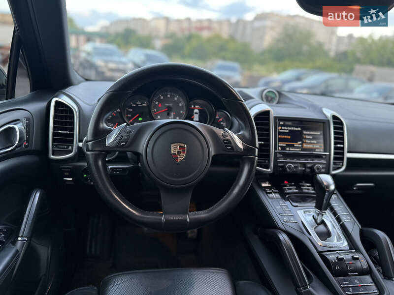 Внедорожник / Кроссовер Porsche Cayenne 2011 в Ровно фото 55 Внедорожник / Кроссовер Porsche Cayenne 2011 в Ровно