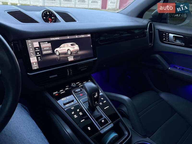 Внедорожник / Кроссовер Porsche Cayenne 2019 в Львове фото 17 Внедорожник / Кроссовер Porsche Cayenne 2019 в Львове