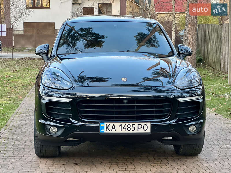Внедорожник / Кроссовер Porsche Cayenne 2015 в Киеве фото 13 Внедорожник / Кроссовер Porsche Cayenne 2015 в Киеве