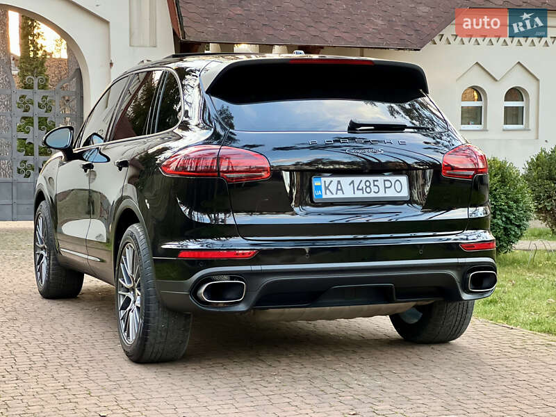 Внедорожник / Кроссовер Porsche Cayenne 2015 в Киеве фото 16 Внедорожник / Кроссовер Porsche Cayenne 2015 в Киеве