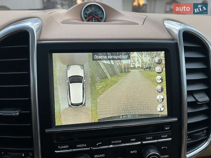 Внедорожник / Кроссовер Porsche Cayenne 2015 в Киеве фото 52 Внедорожник / Кроссовер Porsche Cayenne 2015 в Киеве