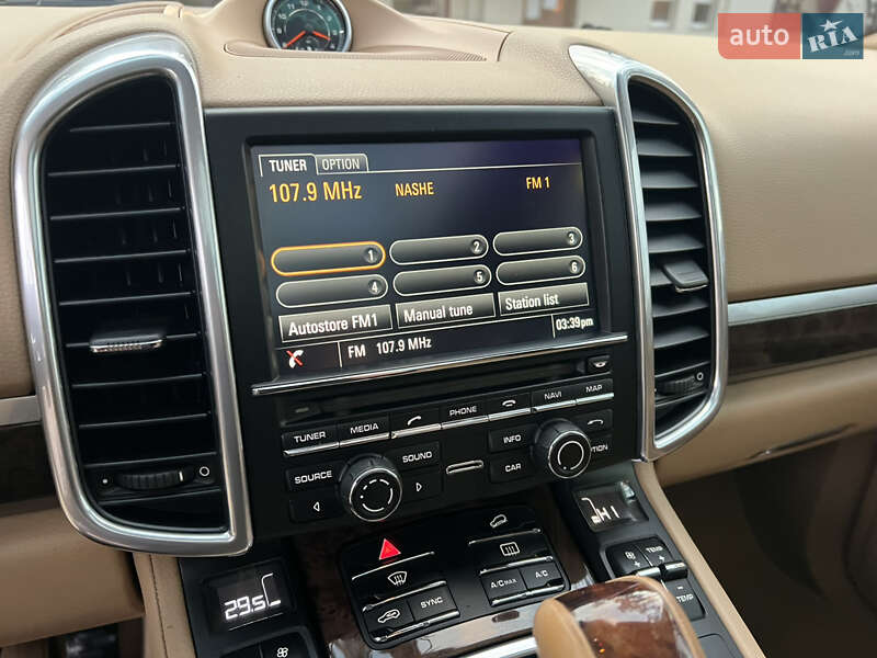 Внедорожник / Кроссовер Porsche Cayenne 2015 в Киеве фото 153 Внедорожник / Кроссовер Porsche Cayenne 2015 в Киеве