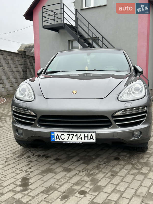 Внедорожник / Кроссовер Porsche Cayenne 2012 в Луцке фото 3 Внедорожник / Кроссовер Porsche Cayenne 2012 в Луцке