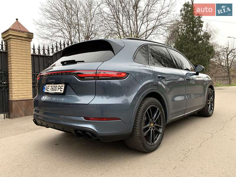 Внедорожник / Кроссовер Porsche Cayenne 2019 в Кривом Роге фото 11 Внедорожник / Кроссовер Porsche Cayenne 2019 в Кривом Роге