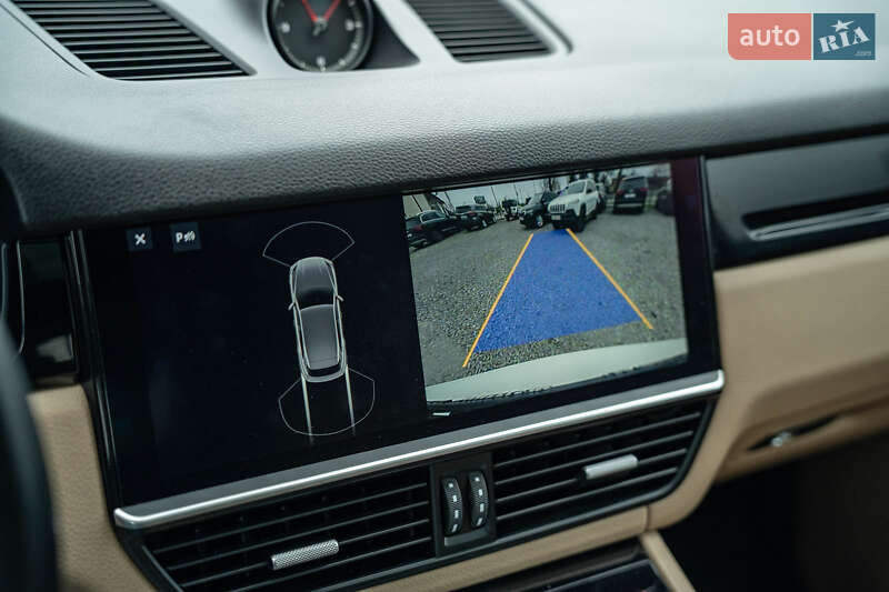 Внедорожник / Кроссовер Porsche Cayenne 2019 в Черновцах фото 32 Внедорожник / Кроссовер Porsche Cayenne 2019 в Черновцах