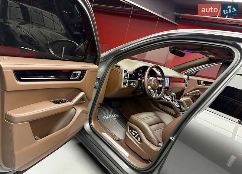 Внедорожник / Кроссовер Porsche Cayenne 2019 в Киеве фото 24 Внедорожник / Кроссовер Porsche Cayenne 2019 в Киеве