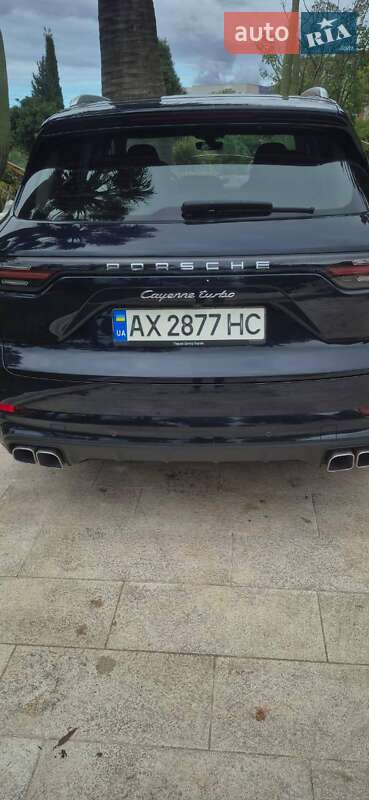 Позашляховик / Кросовер Porsche Cayenne 2018 в Києві