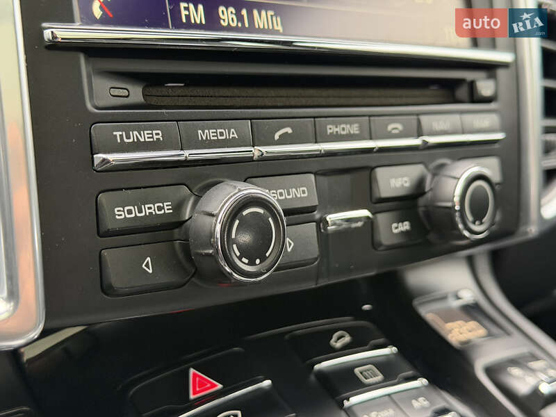 Внедорожник / Кроссовер Porsche Cayenne 2014 в Ковеле